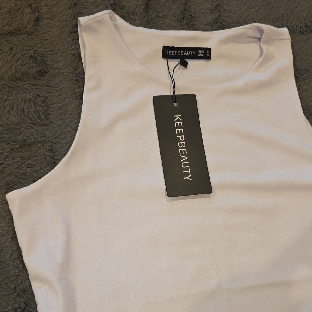 Women's Classic White Tank Top - Picture 3 of 9